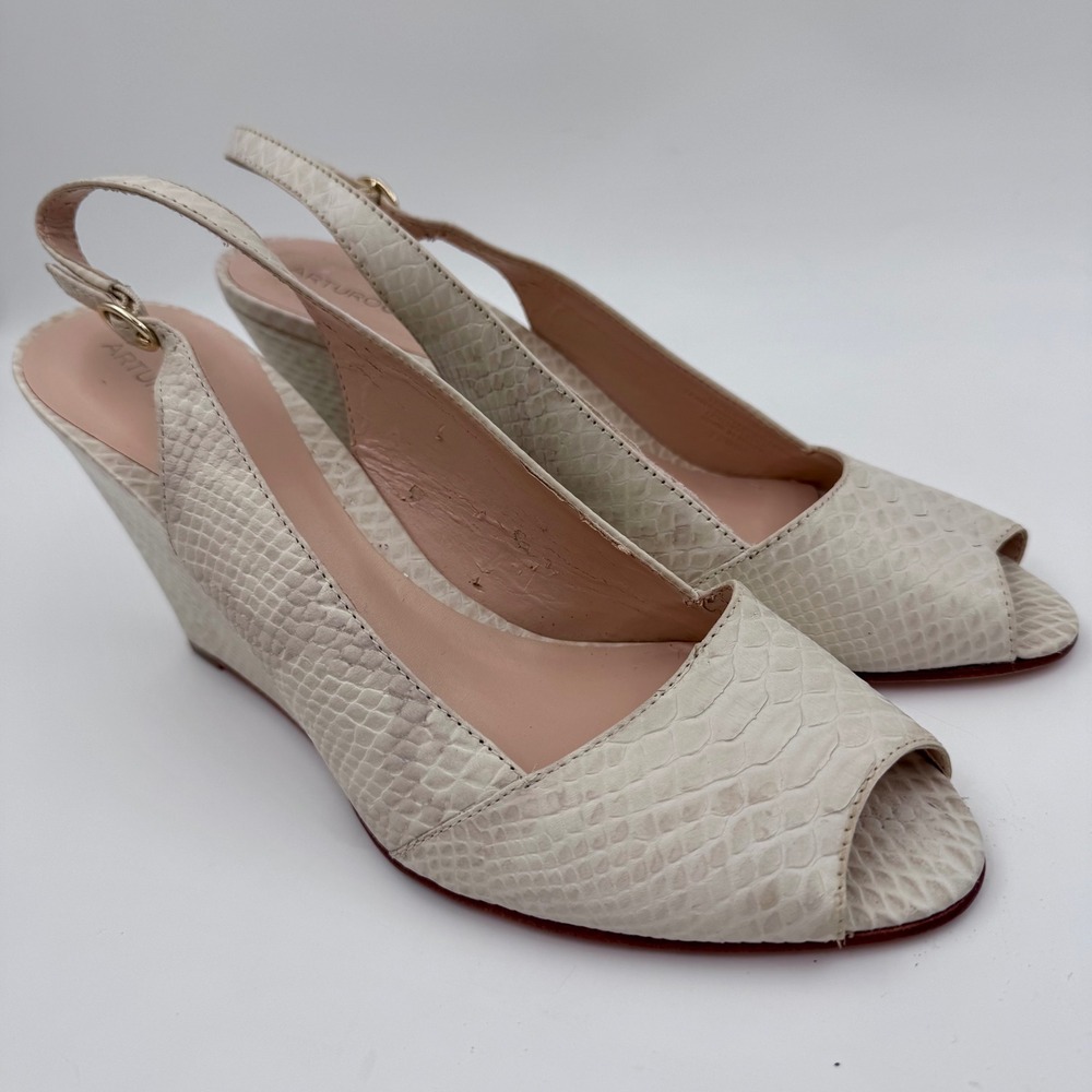 Arturo Chiang Cream Snakeskin Women 10M Embossed Leather Peep Toe Wedge Sandals
